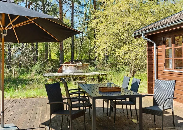 3 Bedroom Amazing In Højby